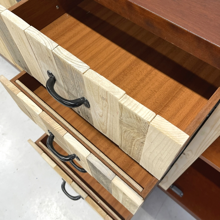 Upcycle sloophout dressoir