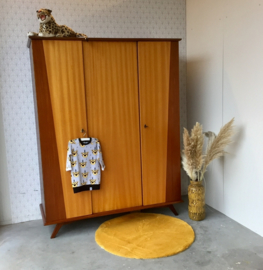 Jaren 50/60 kledingkast