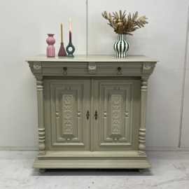 Antiek restyle commode/dressoir