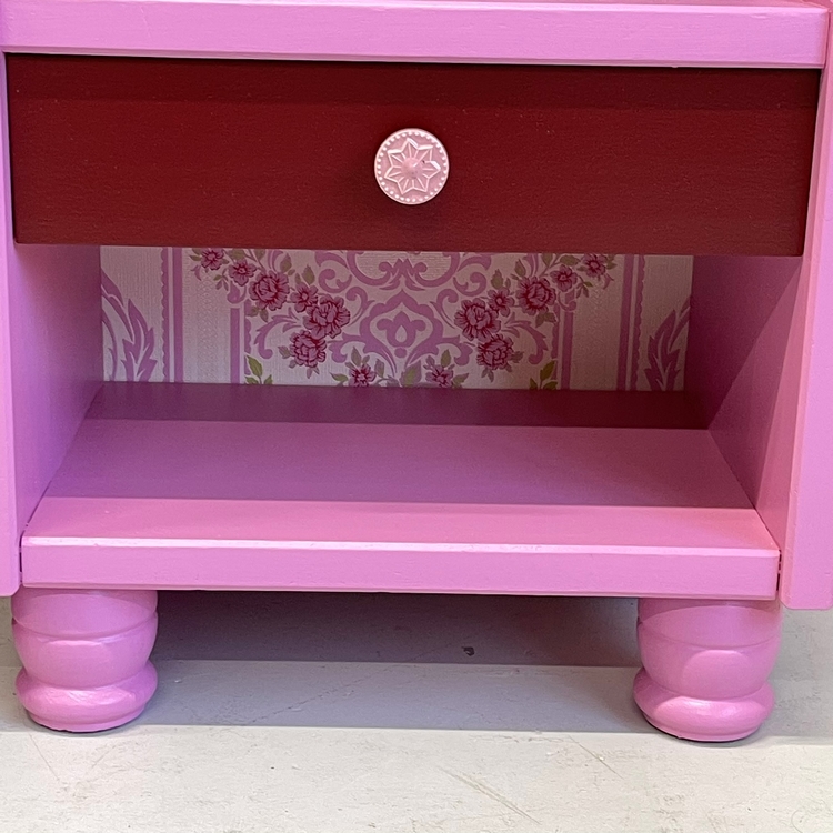 Set 2 restyle roze nachtkastjes