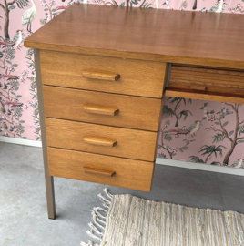 Vintage bureau