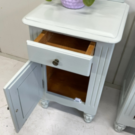 Set restyle grijsgroene nachtkastjes