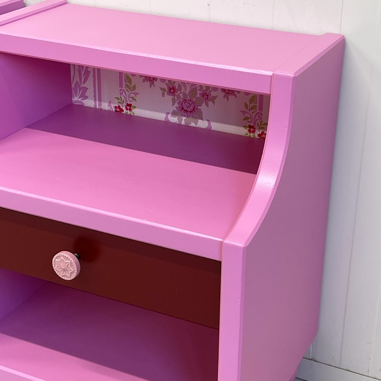 Set 2 restyle roze nachtkastjes