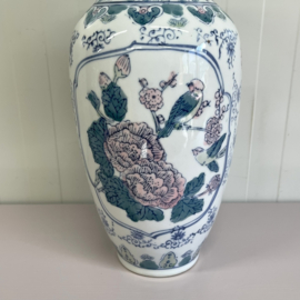 Vintage Chinese vaas