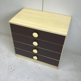 J`70 ladekastje bruin/beige