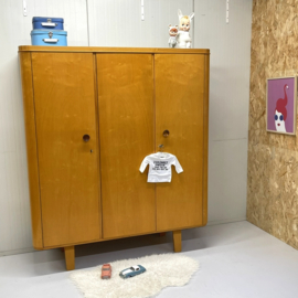 Kledingkast W. Lutjens/Den Boer