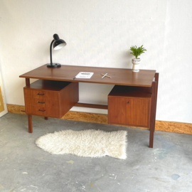 Vintage bureau