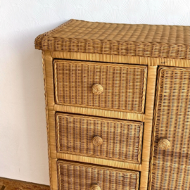 Rotan kast