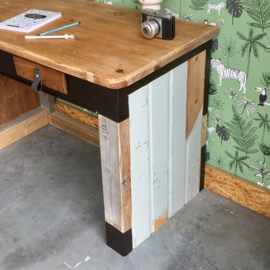 Sloophout bureau