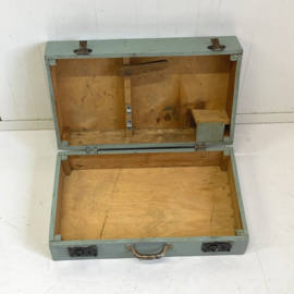 Brocante gereedschapskist