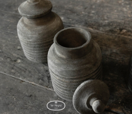 Houten pot met deksel