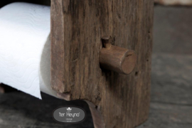 Oud houten toiletrol houder