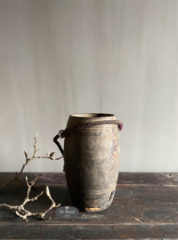 Oud houten Nepalese kruik pot