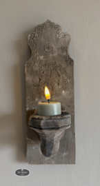 Oud houten wand kandelaar