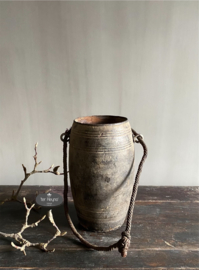 Oud houten Nepalese kruik pot