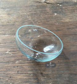 Glazen drijf schaaltje voor een waxinelichtje
