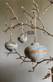 IJzeren ornament hanger klos M