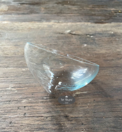 Glazen drijf schaaltje voor een waxinelichtje