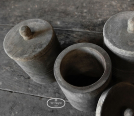 Houten pot met deksel