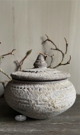 Set van 2 stenen potjes Nepal pottery
