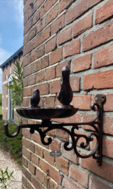 Gietijzeren wand voederschaal