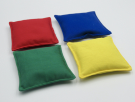 4 Pittenzakjes | Bean bags in kleur naar keuze