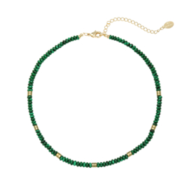 Necklace natural beauty green