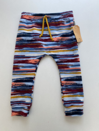 80 broekje stripes