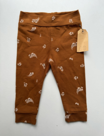 68 legging cognac blaadjes