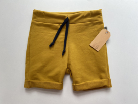 86 Jongensshortje Oker