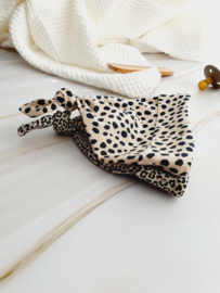 Newborn 2 pack mutsjes - leopard