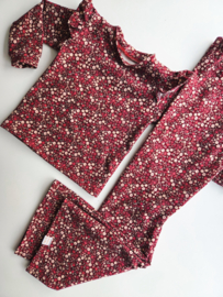 Broekje - burgundy bloemetjes