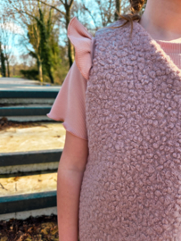 Bouclé gilet nude roze