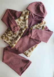 Broekje - textuur mauve