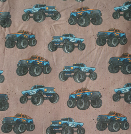 Monstertrucks, tricot