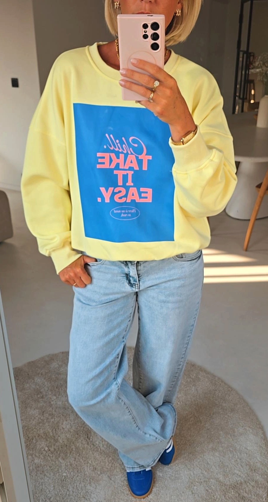 TAKE IT EASY sweatshirt yellow