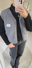 SIL 2 sleeveless teddy jacket grey