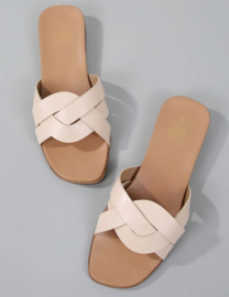 LIDIA sletskes beige big size
