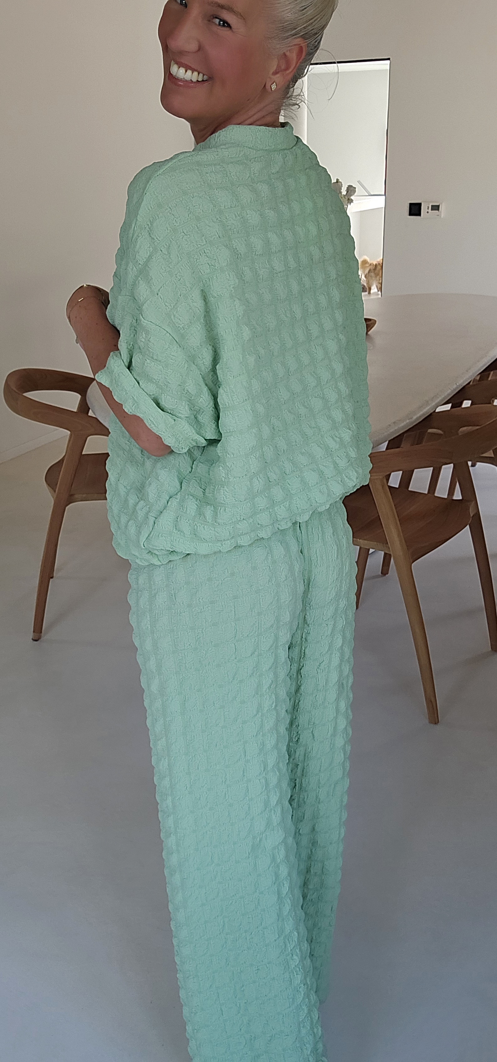 BUYorCRY bubble set fresh mint