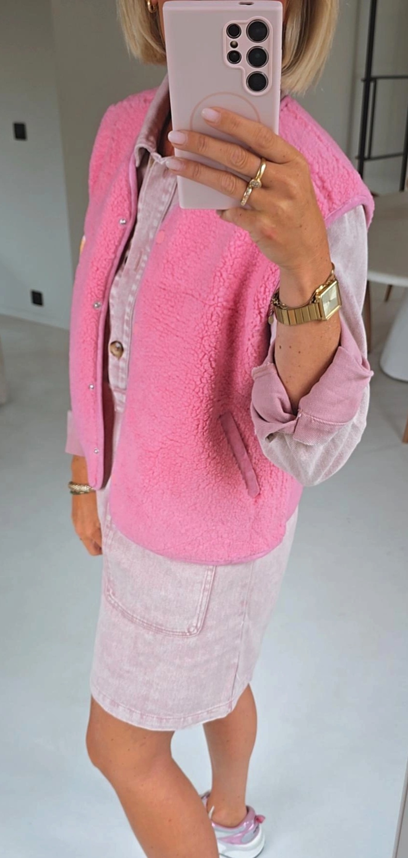 SIL sleeveless teddy jacket pink