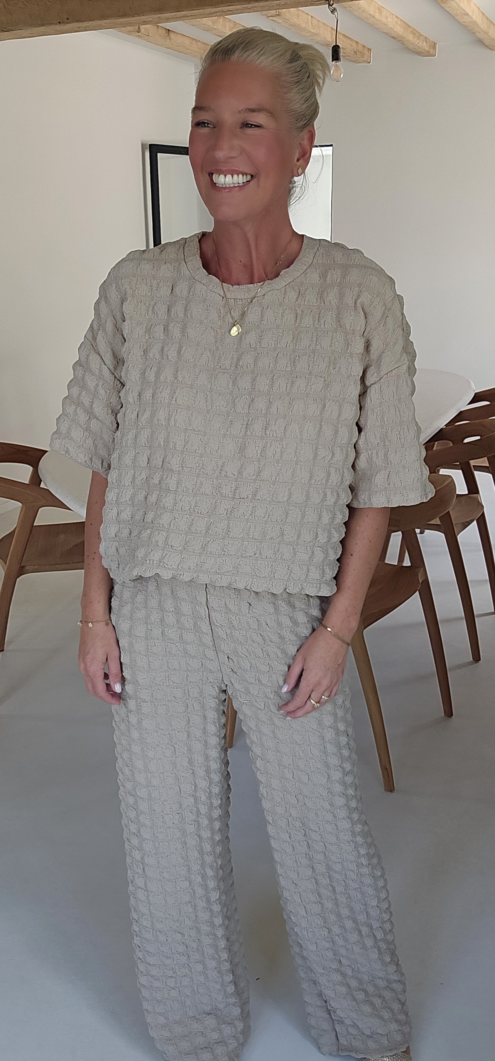 BUYorCRY bubble set beige