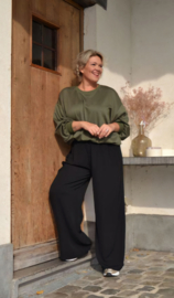 PIPPA flowy wide leg pants black curvy line