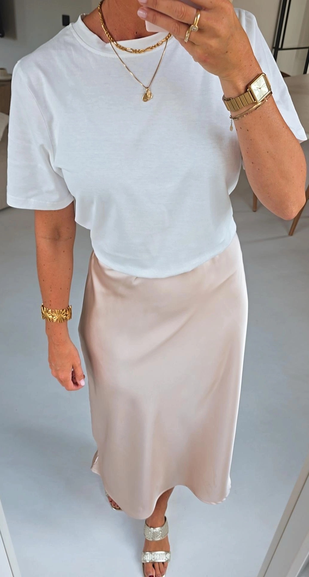 SUUZ maxi T-shirt dress beige