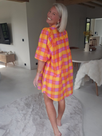 VANESSA sunny checkered dress fuschia