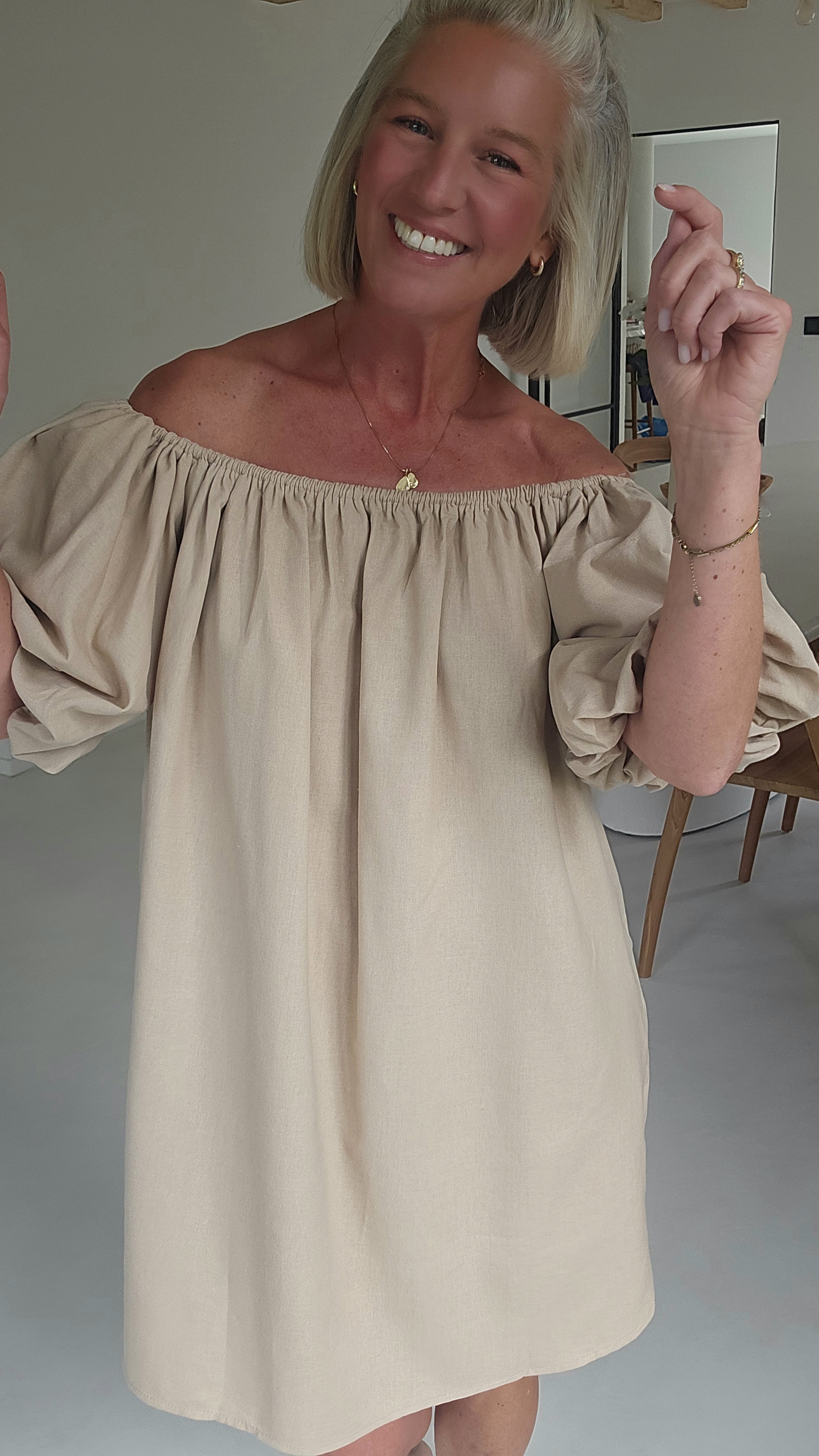 BIANCA off-shoulder dress camel