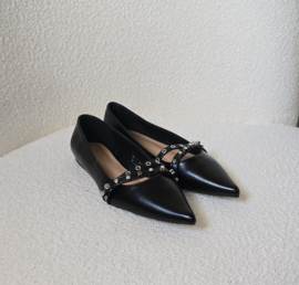 SAM pointy ballerina black