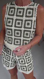 IVA crochet set khaki