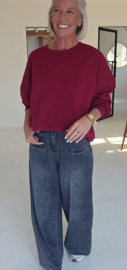 HAPPY IN A MILLION LITTLE WAYS sweatshirt burgundy