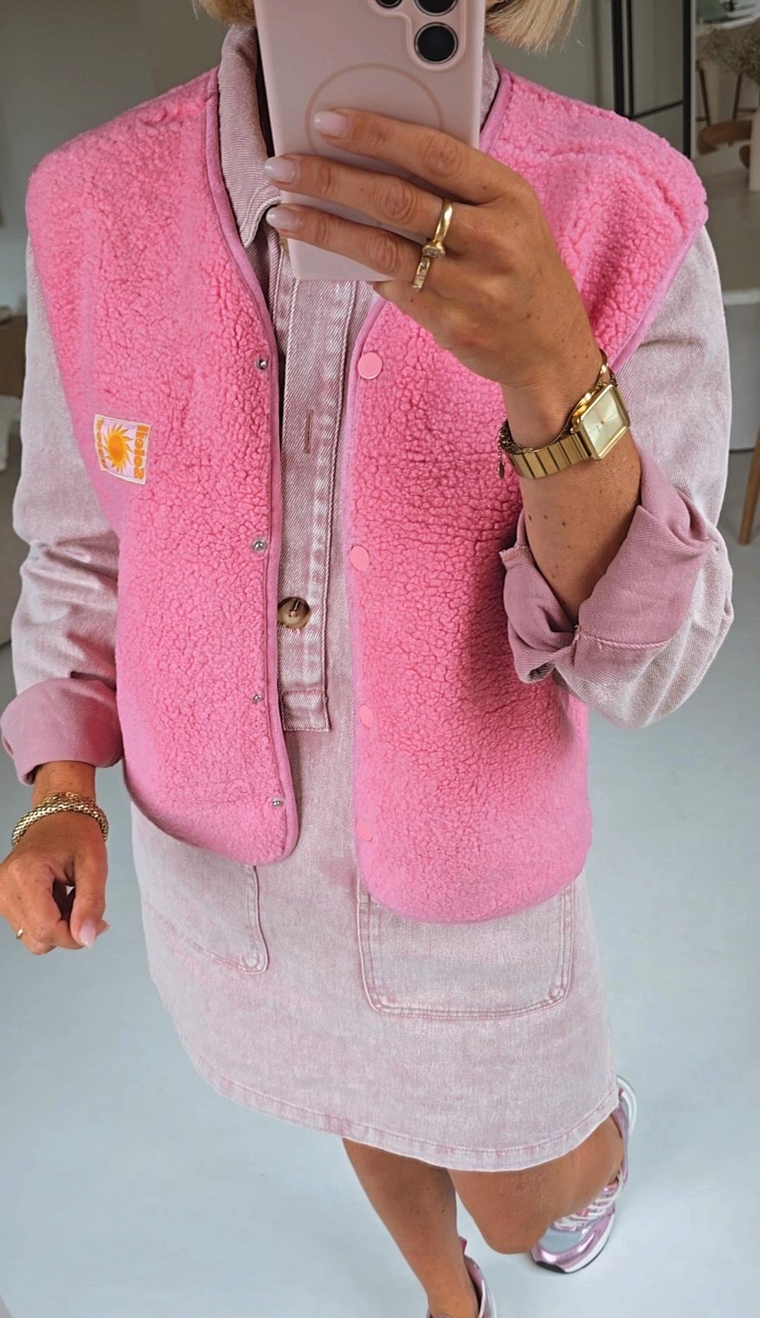 SIL sleeveless teddy jacket pink