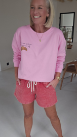 SUNDAYS ARE FOR CROISSANTS cotton sweatshirt pink